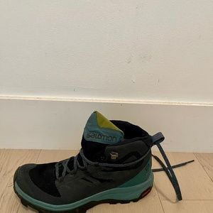 Salomon hiking shoes